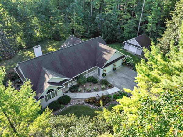 4552 ODIN LN, New Franken, WI 54229-9484