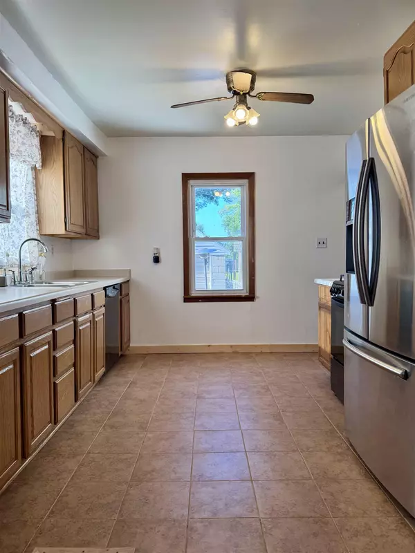 Peshtigo, WI 54157,542 THOMPSON ST
