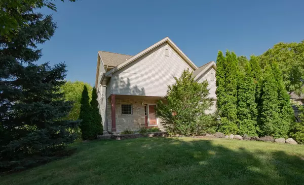 Fond Du Lac, WI 54937,150 HILLSIDE CIR