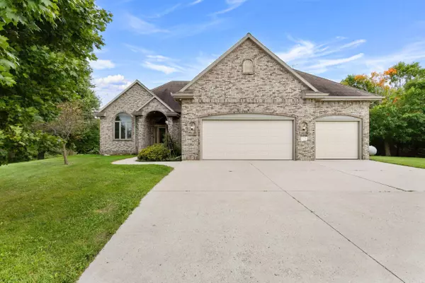 7901 MIDDLE RD, Manitowoc, WI 54220-0000