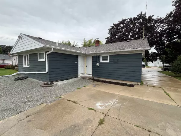 Neenah, WI 54956,947 CAROLINE ST