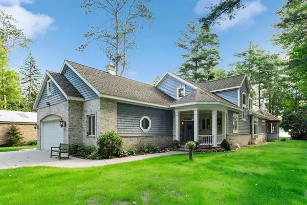 N2924 COOKE LN, Marinette, WI 54143