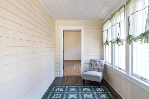 Oshkosh, WI 54902,751 W 5TH AVE