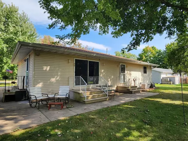 North Fond Du Lac, WI 54937-8845,1809 MINNESOTA AVE