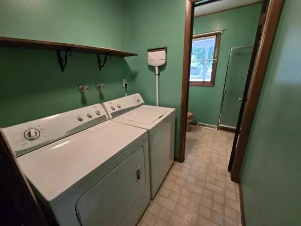 Shawano, WI 54166,925 E RIDLINGTON AVE