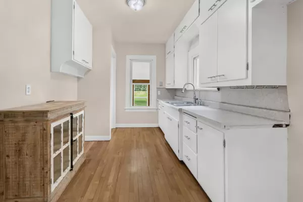 Marinette, WI 54143,N2961 SHORE DR