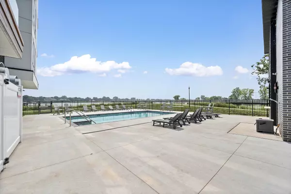 Ashwaubenon, WI 54304,433 ALDON CIR #403