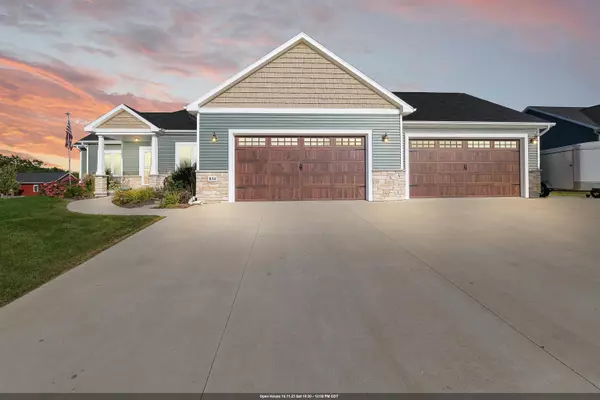 834 EVERGREEN DR, Brownsville, WI 53006