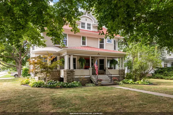 1757 DOTY ST, Oshkosh, WI 54902-6947