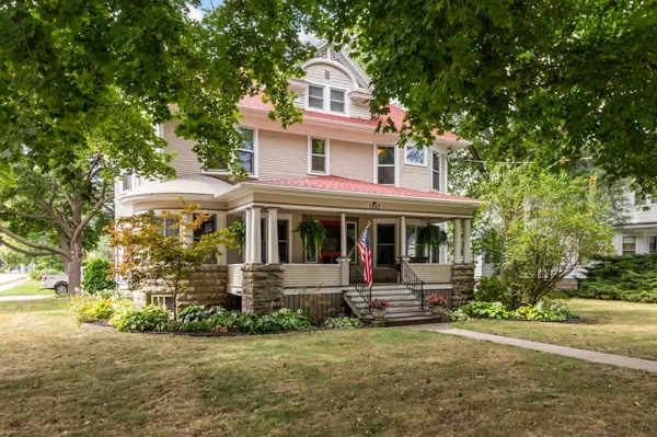 Oshkosh, WI 54902-6947,1757 DOTY ST