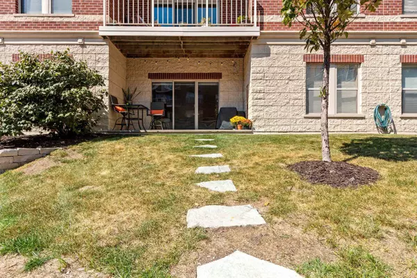 Green Bay, WI 54301-4252,118 S WASHINGTON ST #108B