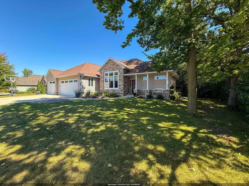 485 WHISPERING SPRINGS DR, Fond Du Lac, WI 54937