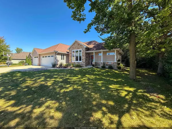 485 WHISPERING SPRINGS DR, Fond Du Lac, WI 54937