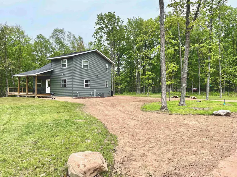 2361 VAST VIEW TER, Phelps, WI 54554