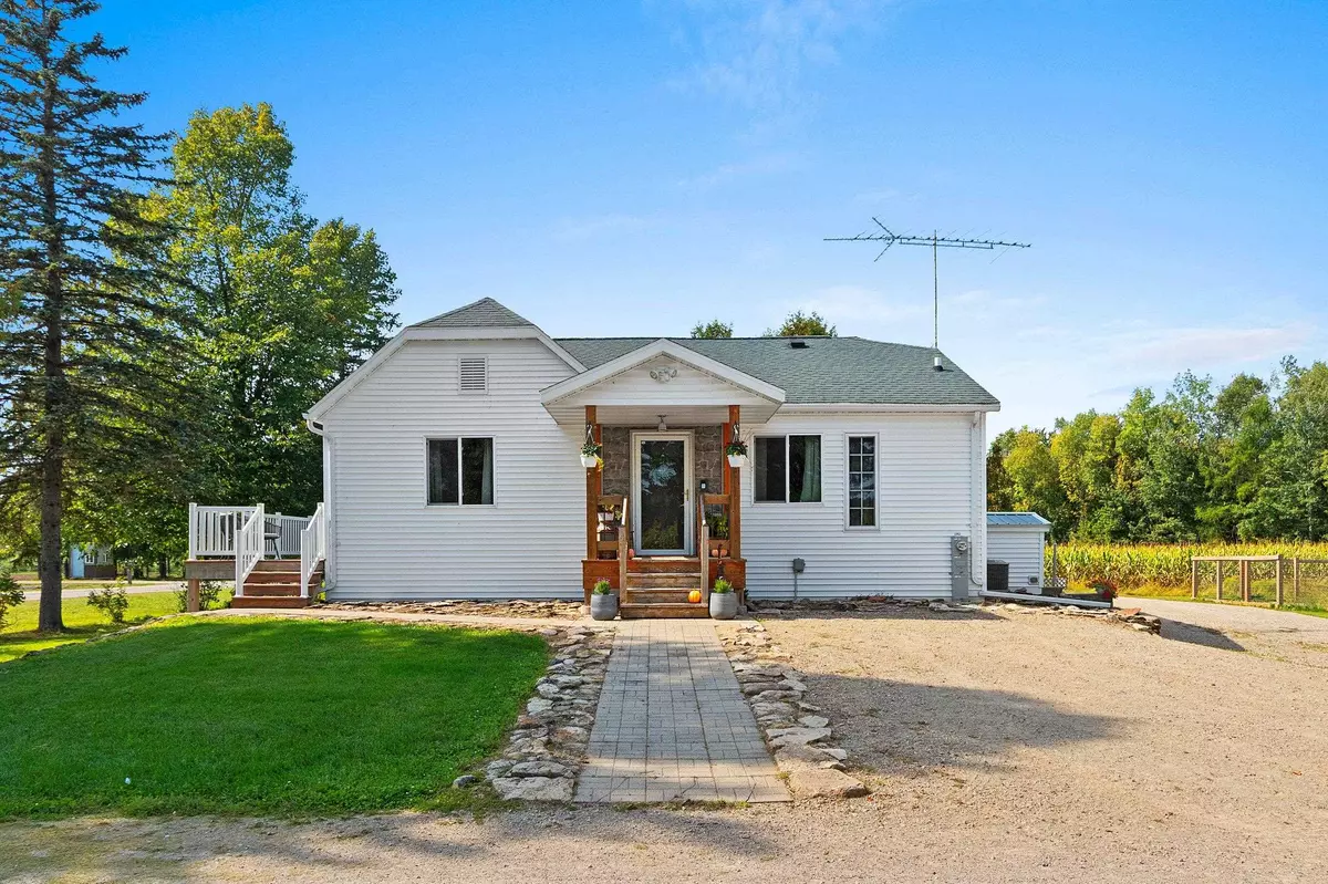 Peshtigo, WI 54157,W6590 LITTLE RIVER RD