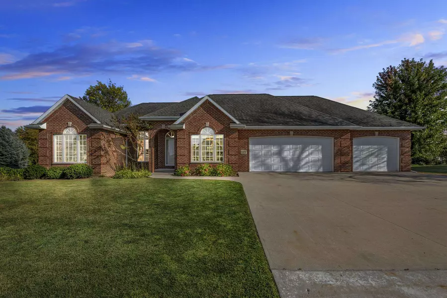 W5251 ARBOR VITAE CT, Sherwood, WI 54169