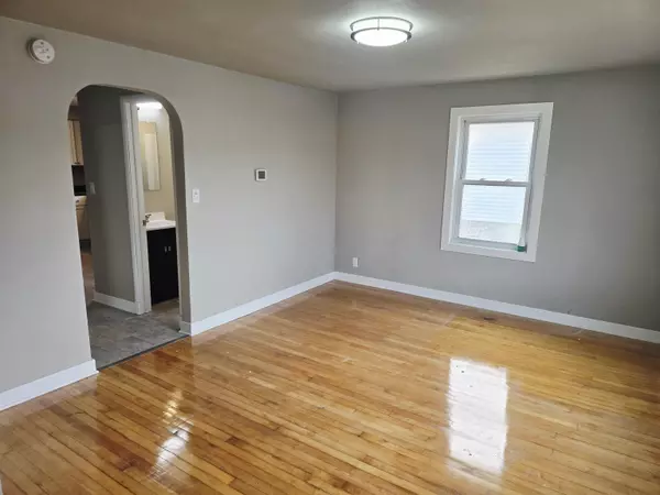 Two Rivers, WI 54241-3509,1713 12TH ST