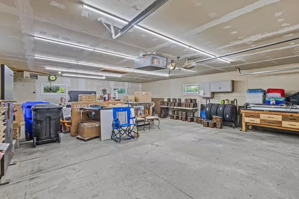 Appleton, WI 54915,706 E WILSON AVE