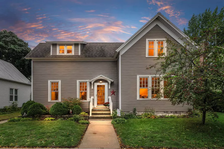 1439 CARNEY BLVD, Marinette, WI 54143