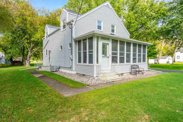 Menasha, WI 54952,1450 PLANK RD