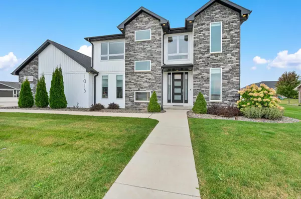 De Pere, WI 54115-4500,1015 NUTMEG DR