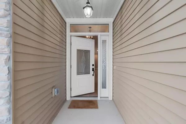 Hobart, WI 54155,4884 WYLD BERRY WAY