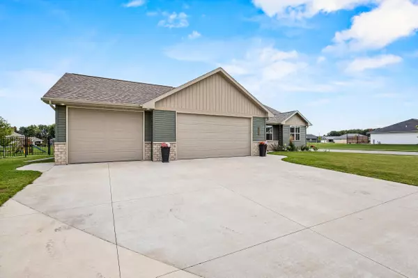 Green Bay, WI 54313,4533 PAUL CT