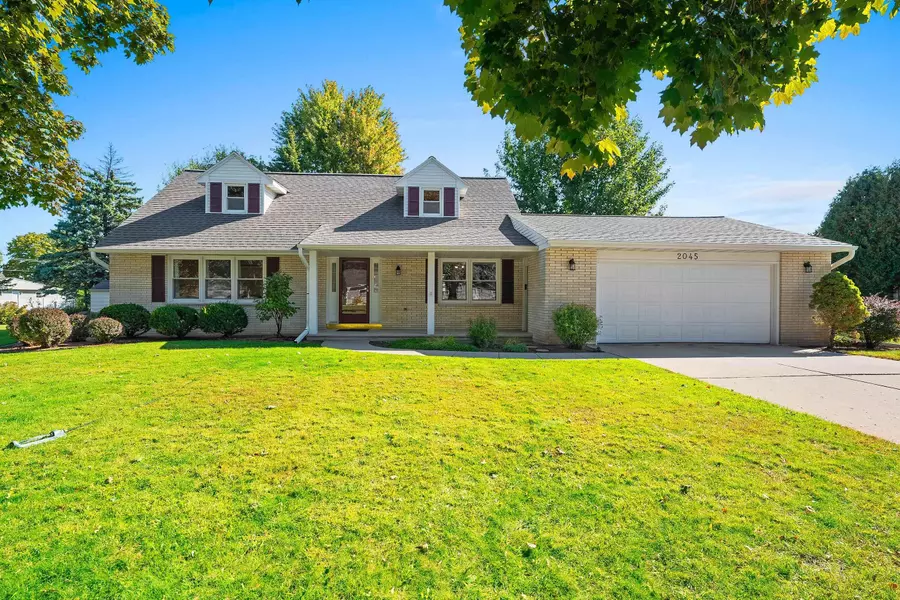 2045 KASSNER DR, Green Bay, WI 54304-4417