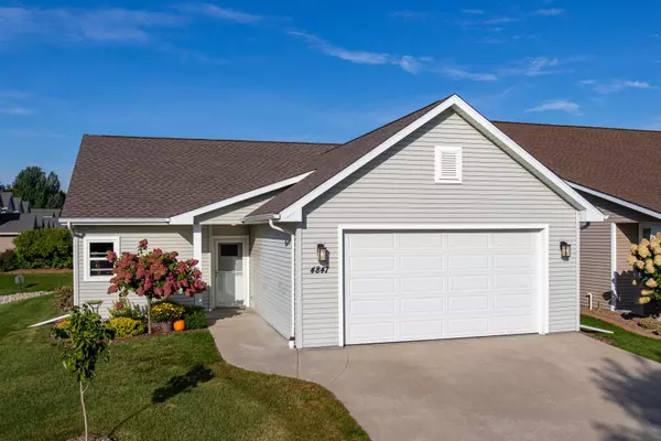 4847 N MYA DR, Appleton, WI 54913
