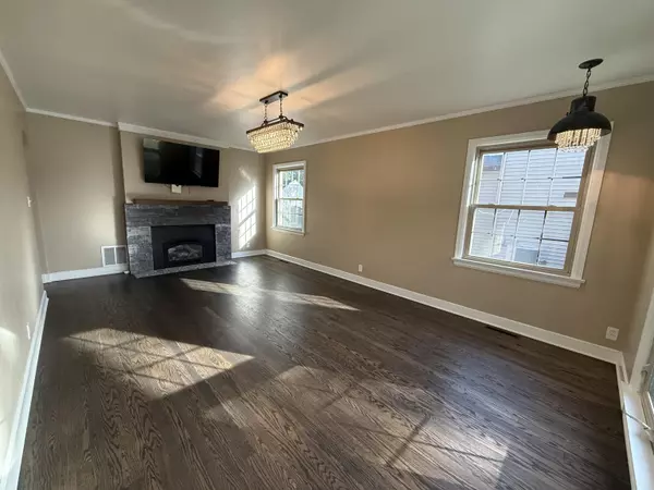 Oshkosh, WI 54902,2200 OREGON ST