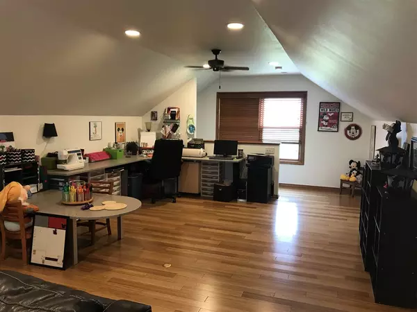 Winneconne, WI 54986,1107 N TWIN HARBOR DR