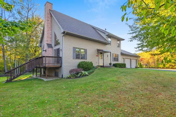 4683 WINDING CREEK TRL, Abrams, WI 54101