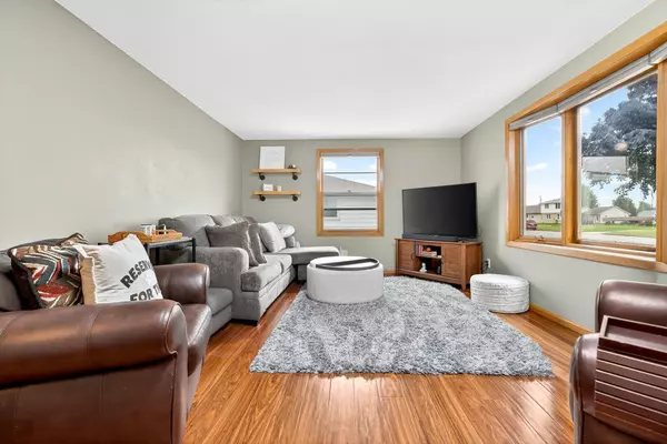 Neenah, WI 54956,145 LANGLEY BLVD