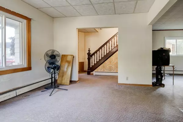 Marinette, WI 54143,817 TERRACE AVE