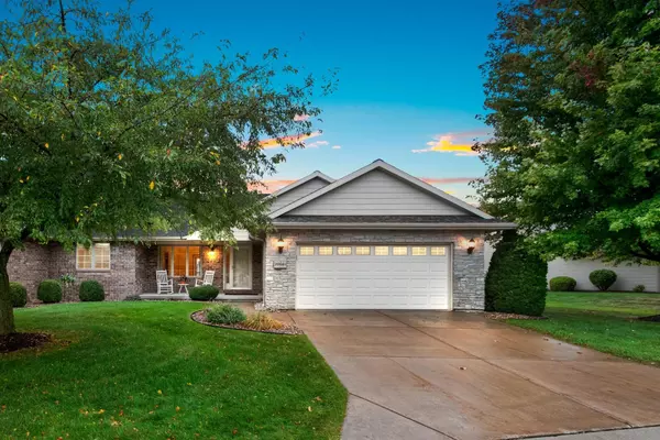 1068 MISTY MEADOW CIR #2, De Pere, WI 54115