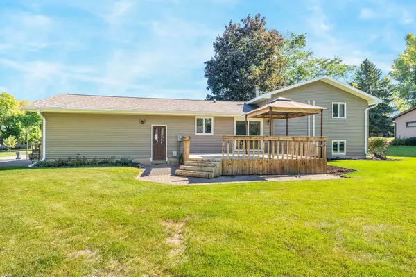 Oshkosh, WI 54904-0000,4315 SWALLOW BANKS LN