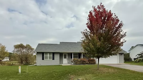 294 N HUNTER ST, Berlin, WI 54923