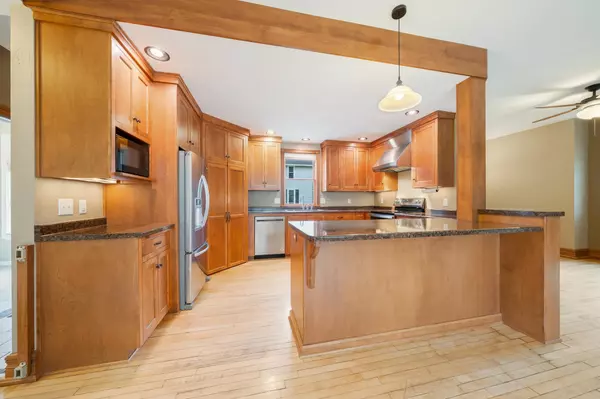 Kaukauna, WI 54130,719 GRIGNON ST