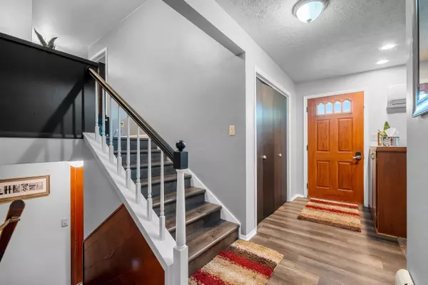 Manawa, WI 54949-0000,446 HOFFMANN CT