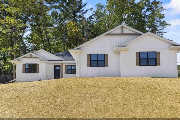 1093 STORDEUR DR, Green Bay, WI 54313