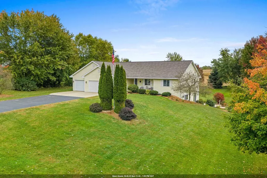 914 WILDROSE LN, Sobieski, WI 54171