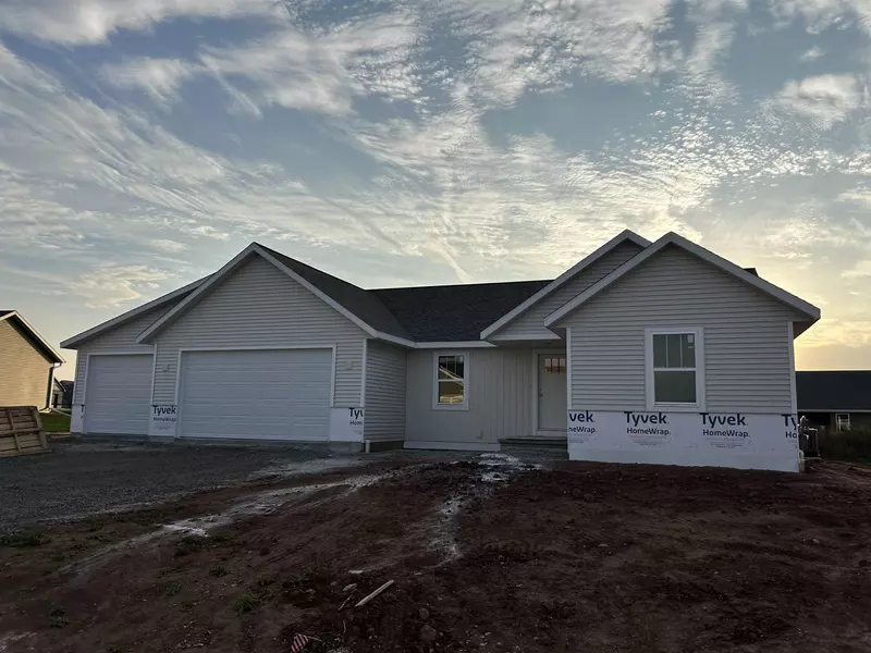 5768 N YOSEMITE LN, Appleton, WI 54913