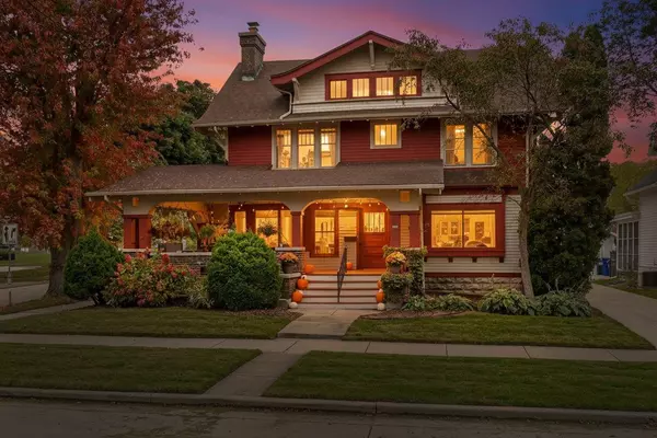 Appleton, WI 54911,228 N UNION ST