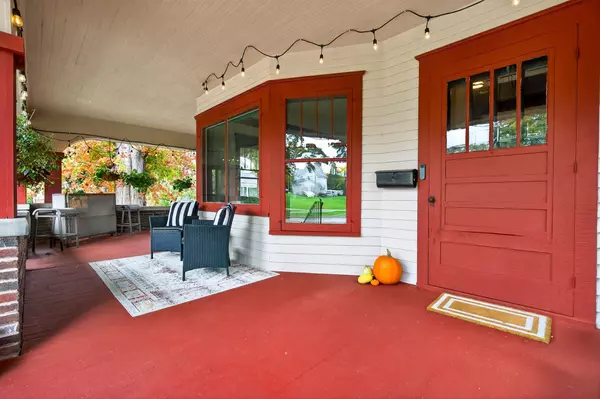 Appleton, WI 54911,228 N UNION ST