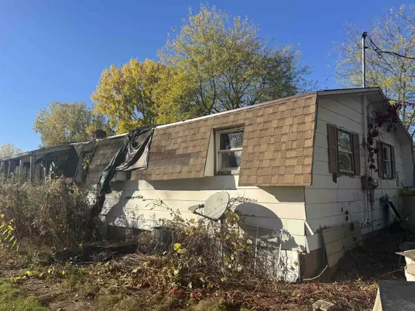 Suamico, WI 54313,2249 SUNNY LN