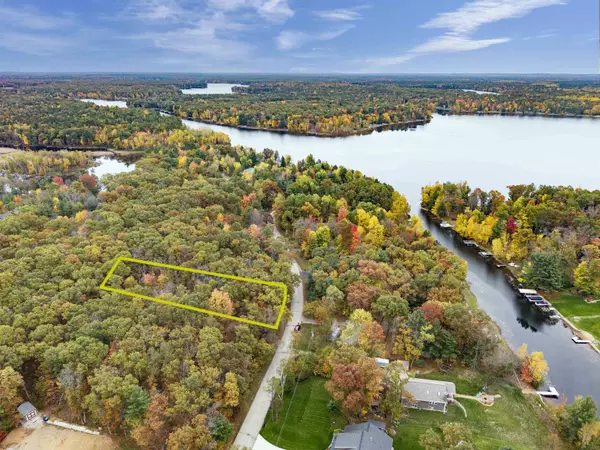 N1435 SPIRIT RIDGE RD, Keshena, WI 54135