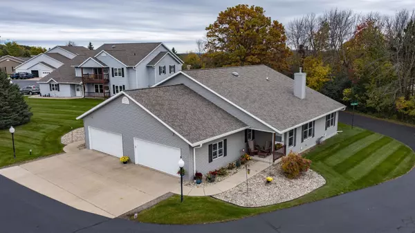 Waupaca, WI 54981,200 PRAIRIE VIEW CT