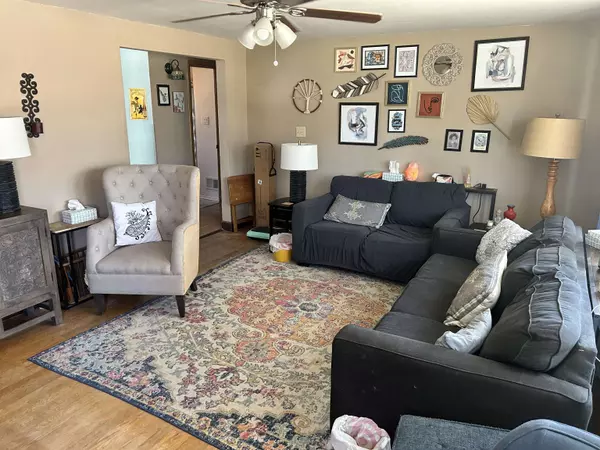 Green Bay, WI 54304-3305,1413 GROSS AVE