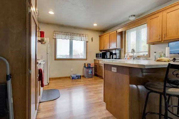 Shawano, WI 54166,833 E RANDALL ST