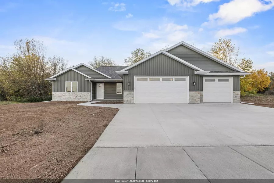 W7043 OTIS DR, Greenville, WI 54942